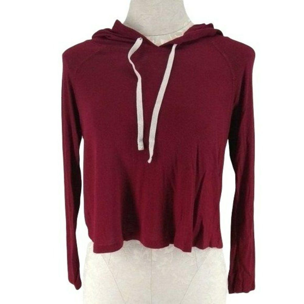 Bozzolo Cropped Long Sleeve Hoodie Red Shirt